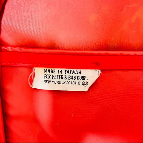 1980's vintage Care Bear Red Luggage READ! - Picture 13 of 16